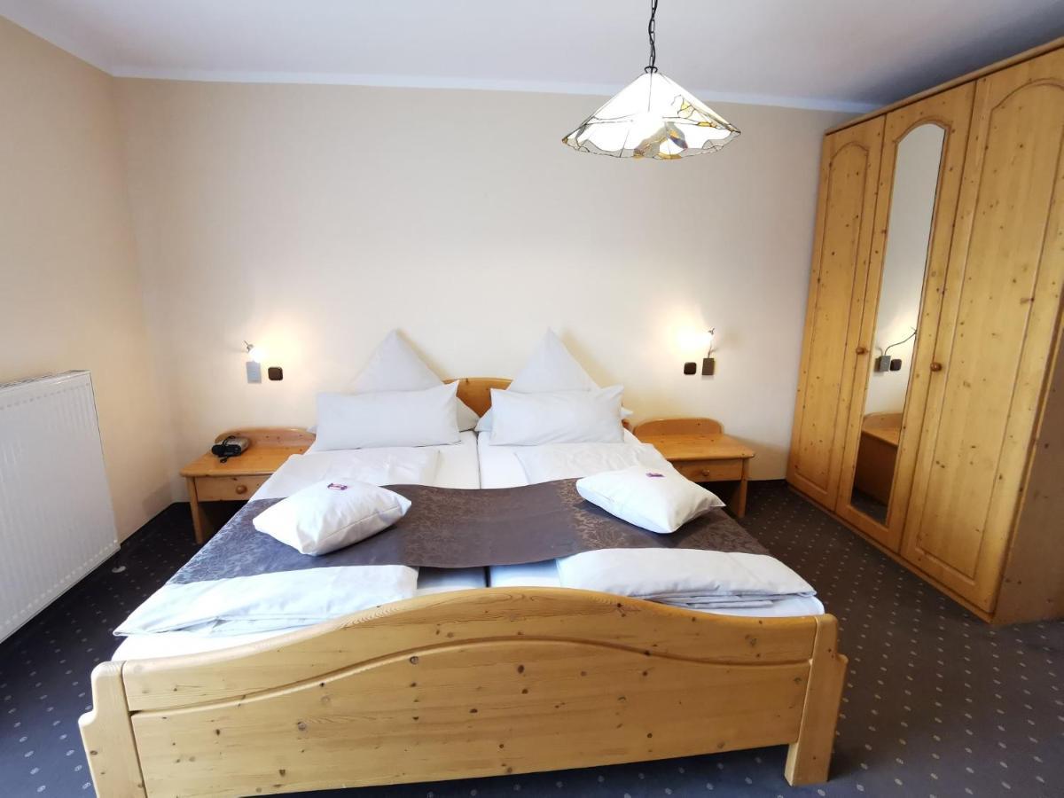 Gaestehaus Koeglmaier Kelheim Extérieur photo